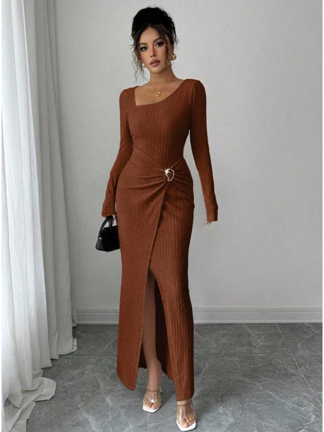 2026 Korean European Style Split Maxi Dress - Elegant Slim Fit Knit with Long Sleeves and Hip-Hugging Design