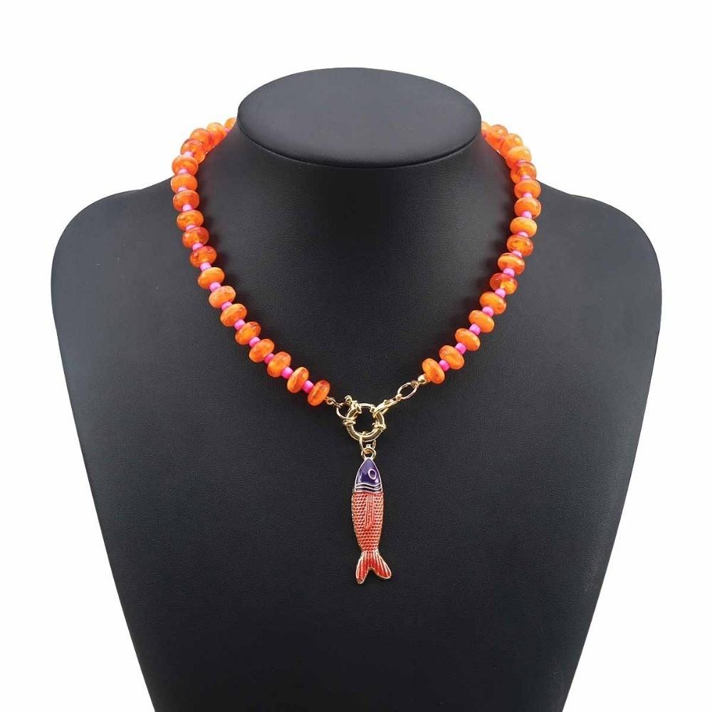 Colored Stone Small Fish Pendant Necklace Bohemian Fish-shaped Charms Jewelry Beads Necklace Women