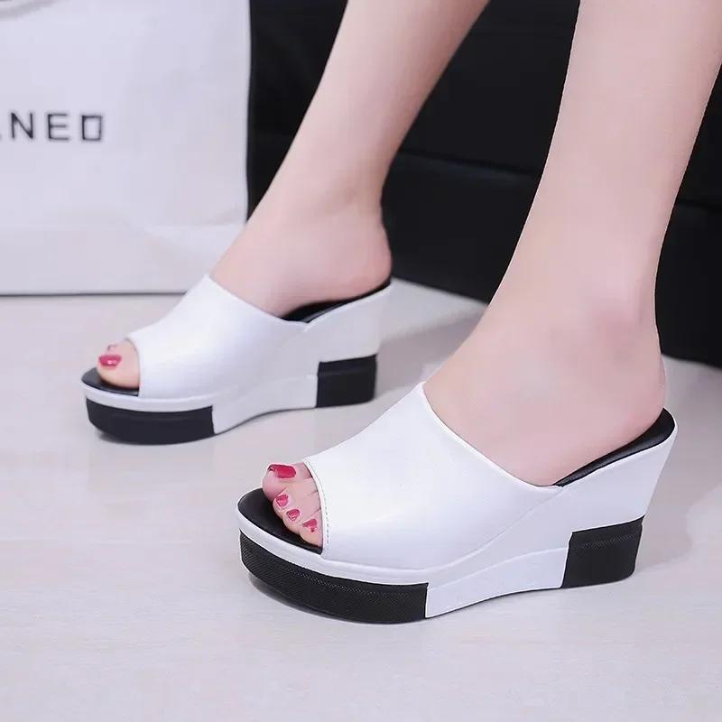 Fashion 2025 Fashion Flip Flops Women Shoes Slippers Platform Summer Shoes Open Toe Wedges Sandals Ladies Shoes Women Plus Size 35-40