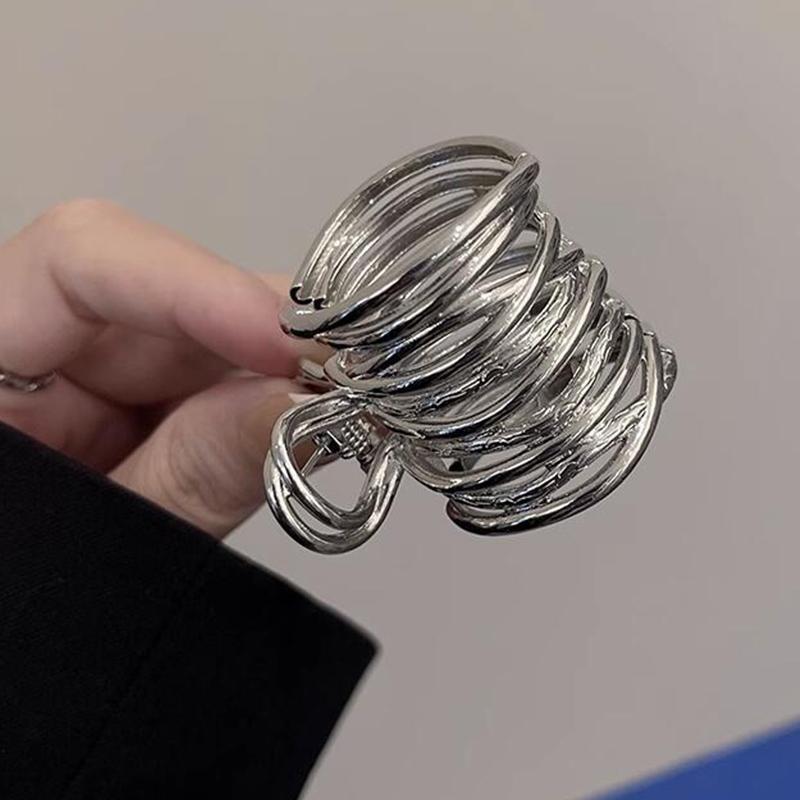 High Ponytail Clip For Women Fashion Metal Hair Claw Girls Clamps Girl Fixed Hairpin Claw Clip Hair Accessories Headwear