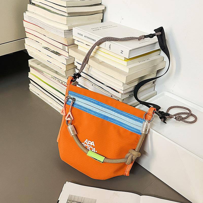 Sport Kleine Umhängetasche Herren Japanisch Trendige Outdoor-Fahrradtaschen Trendige Mini-Freizeittasche Damen Schulter-Umhängetasche