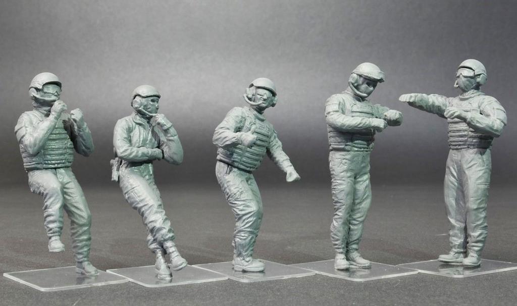 MiniArt Scale American Tank Crew Plastic Model Kit MA37005 1/35 (5-Piece Set)