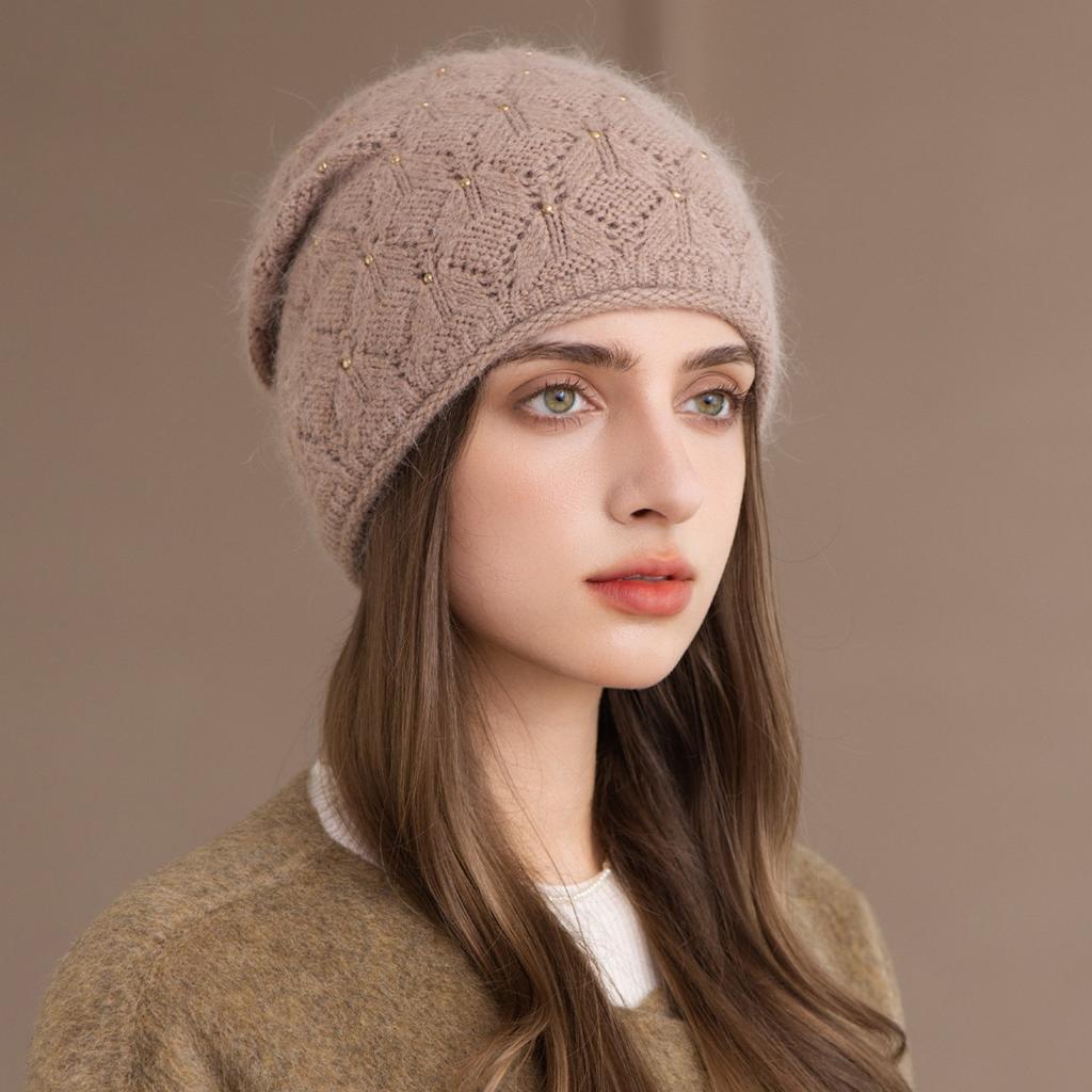New Rabbit Fur Hat Women's Winter Warm Knitted Headhat Beret Winter Beret for Middle-Aged and Elderly Ladies, Autumn-Winter Season