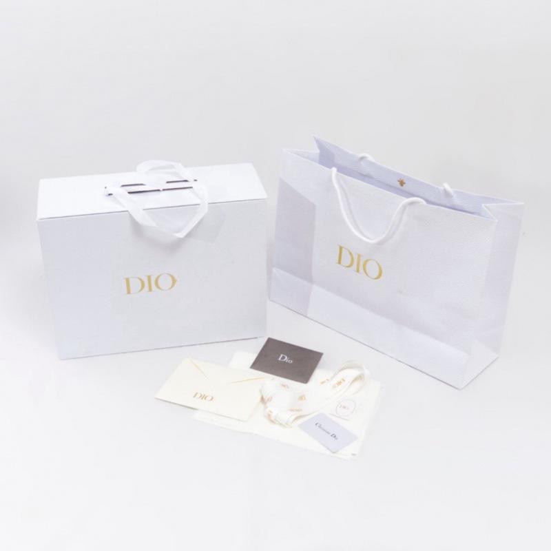 Weißes Geschenkbox- und Tasche-Set für Schals und Kleidung