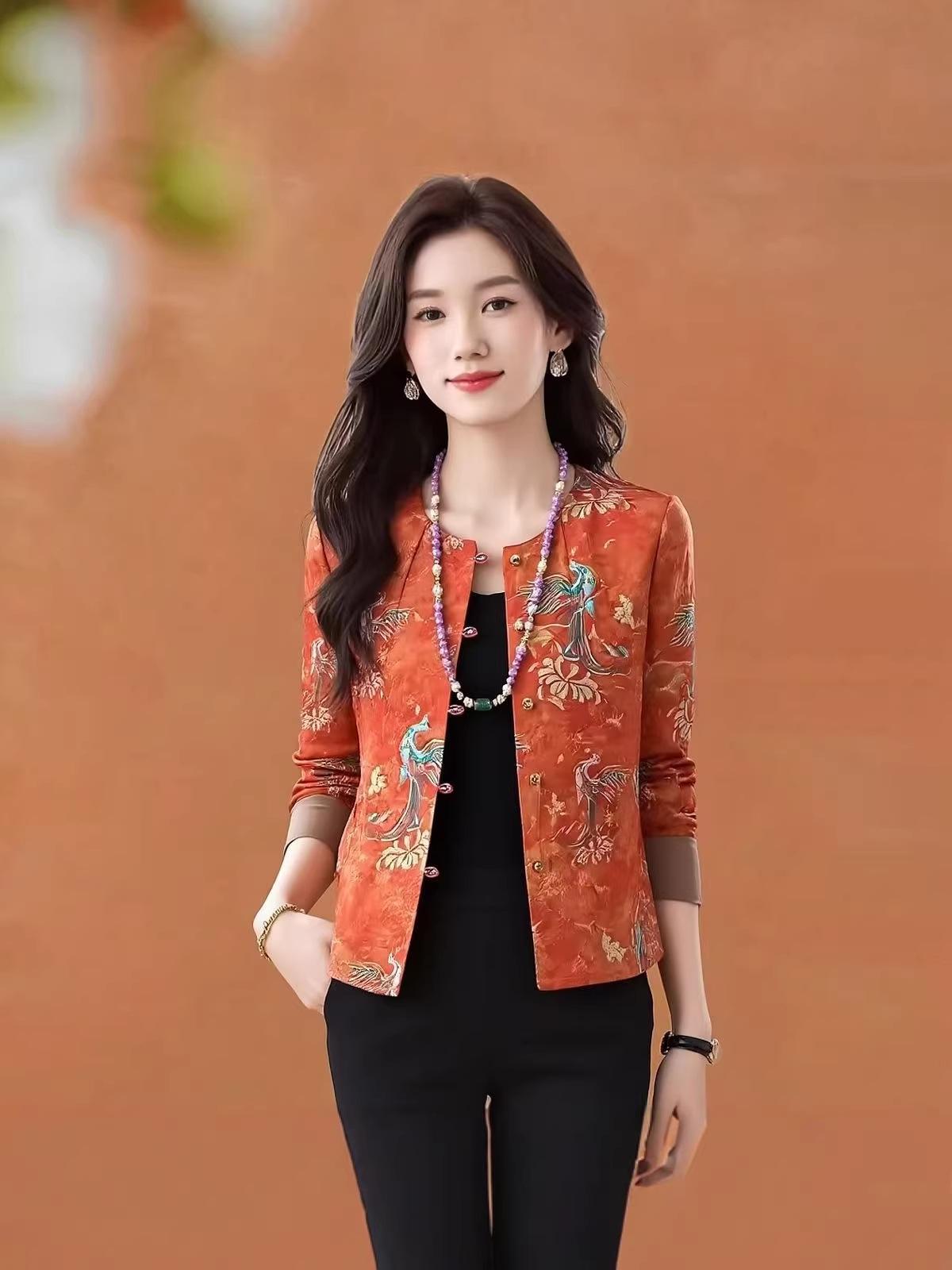 

New Chinese National Style Luxury Satin Jacquard Embroidered Top for Middle-Aged and Elderly Women L (100-115 Jin)