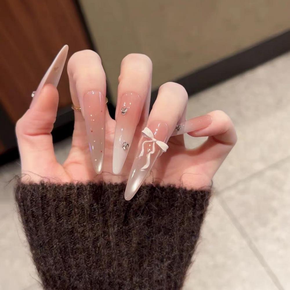 Super Flash Style: High-Class Aura Cat Eye Handmade Nail Tips for Young Ladies