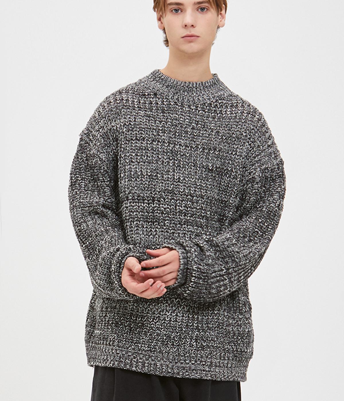 Moo Oversized Heathered Mock Neck Knit - Black L