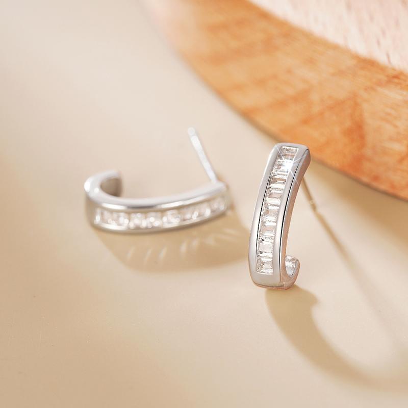 Fashion Contracted One Line Stud Earrings Full Geometric Cubic Zirconia Simple Stylish Daily Wear Women Earrings Jewelry