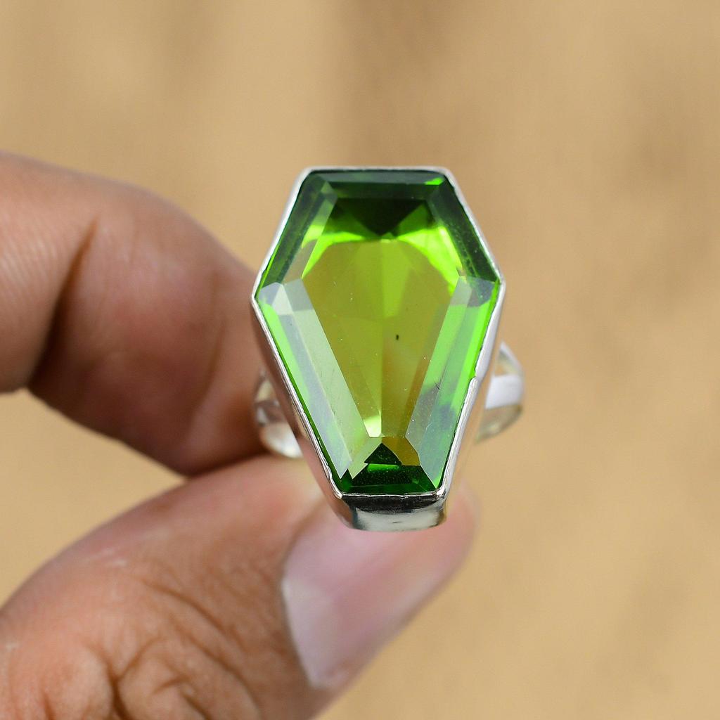 925 Sterling Silver Peridot Gemstone Anniversary Coffin Daughter Ring US 7.75