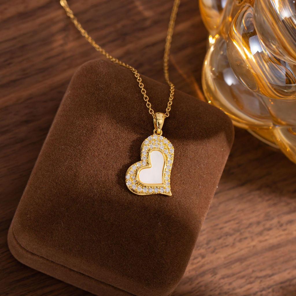 Cross-border E-commerce Heart Diamond Necklace - Classic, Creative, Versatile, and Exquisite Clavicle Chain Jewelry
