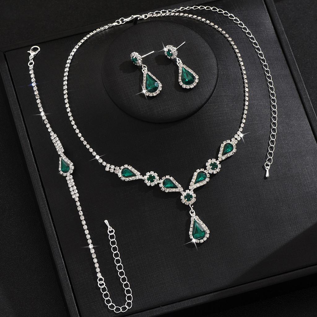 Bridal Jewelry Three-Piece Set Green Diamond Necklace Earrings Three-Piece Set Jewelry