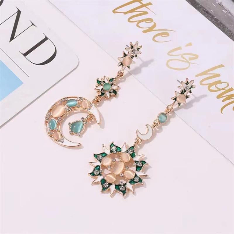 Drop Earrings Sun Moon Earrings Long Dangle Earrings Alloy Material Asymmetric Earrings Party Jewelry for Women Jewelry
