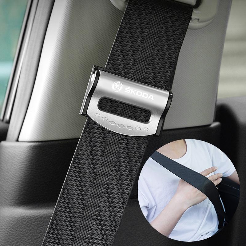 Car Seat Belts Clips Safety Adjustable Stopper Buckle Clip For Skoda Fabia Kodiaq Kamiq Superb Yeti Octavia Enyaq Rapid Karoq Derivati