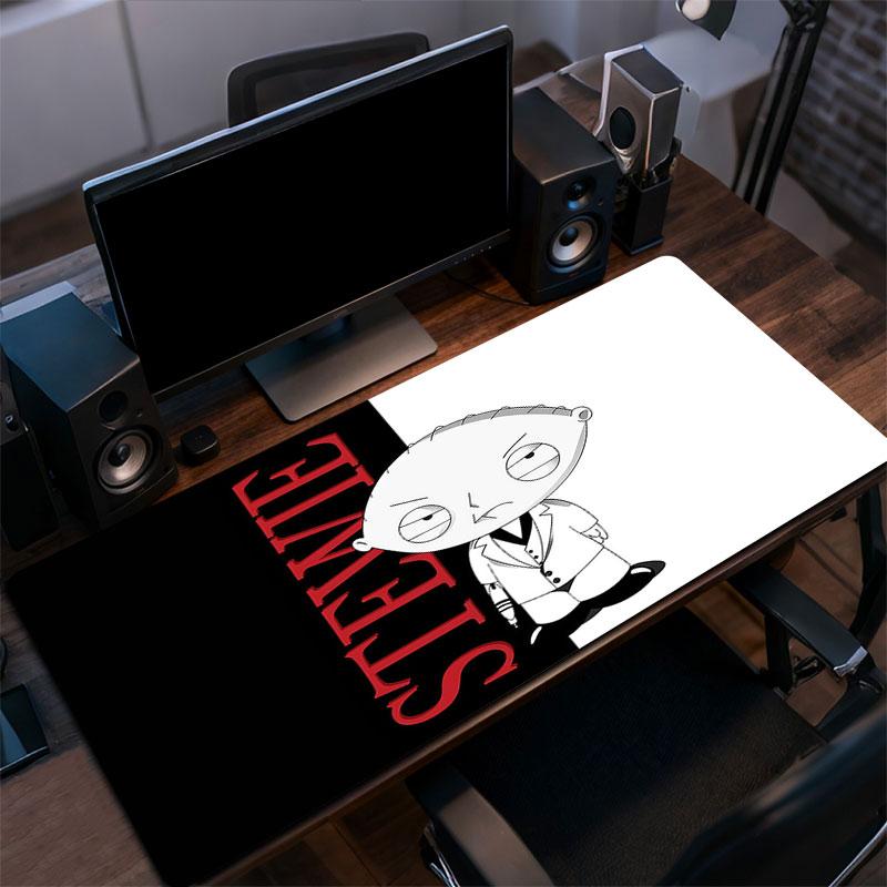 Cute Stewie Griffin Mouse Pad, Large Gaming Desk Mat, Non-slip XXL Mousepad for Laptop & Tablet, Mini PC Playmat with Stitched Edges