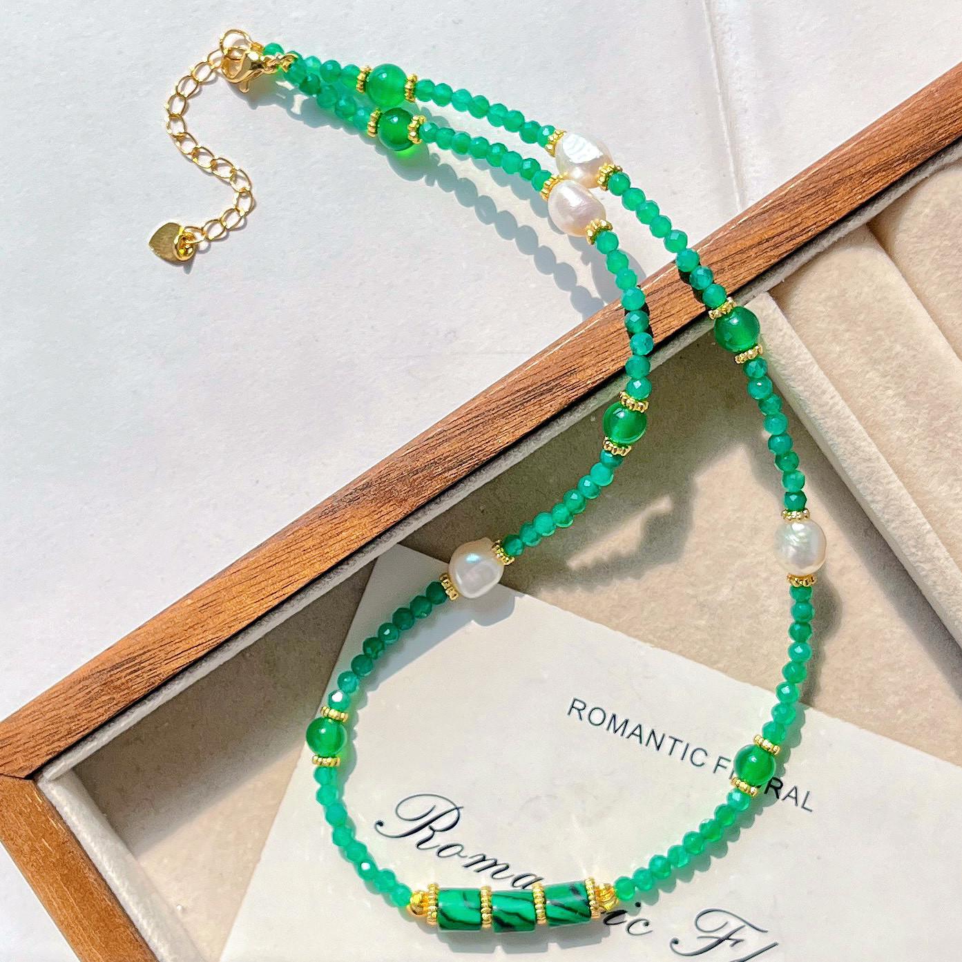 Natural Chrysoprase Freshwater Pearl Design Necklace Collarbone Chain