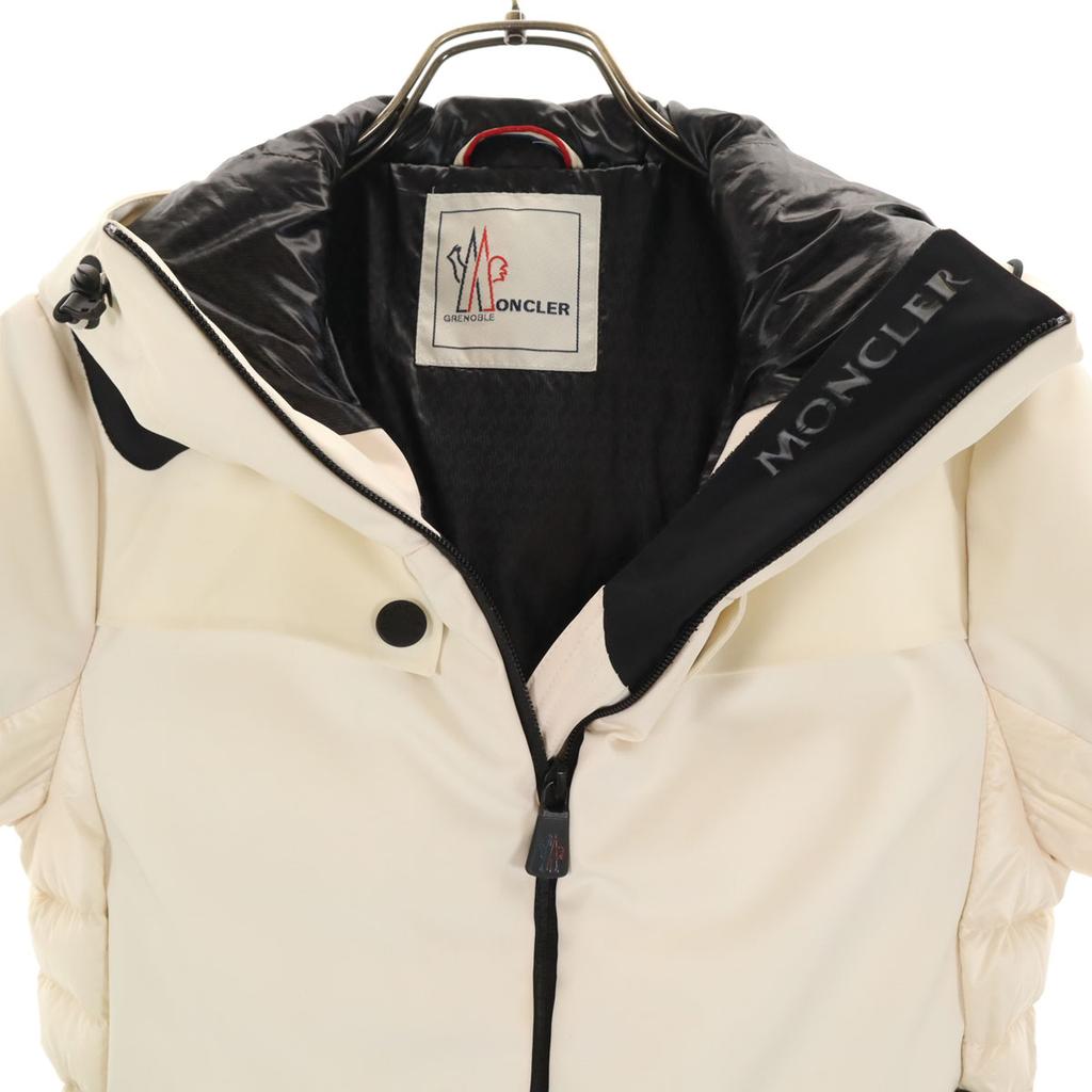 Moncler Tabuchet Kurtka puchowa 1 Kość słoniowa Kobiety Używana