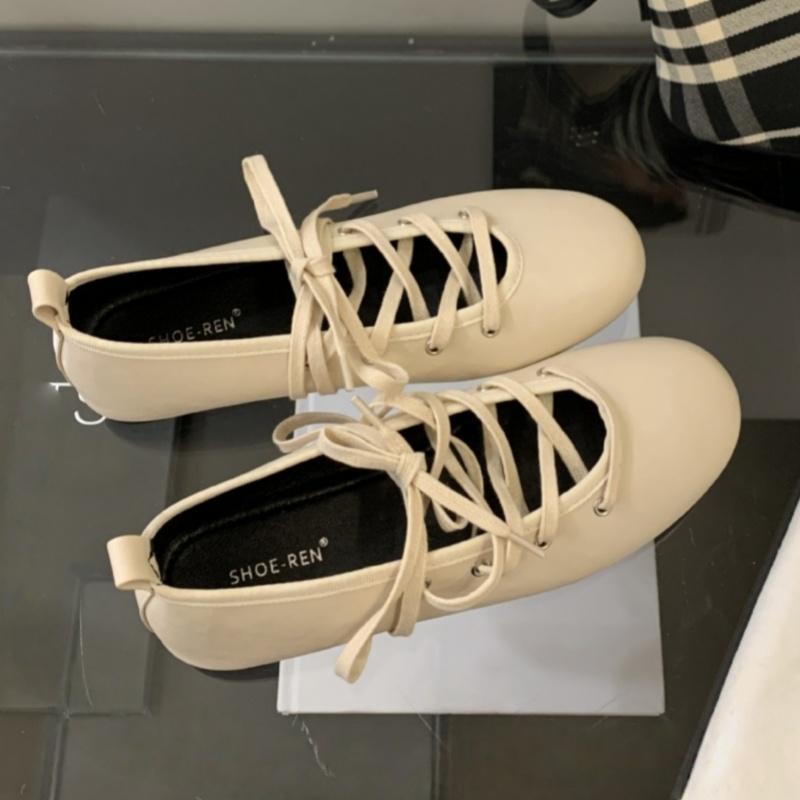 Fashion New Fashion Comfortable Soft Leather Ballet Shoes 2025 Round Toe Lightweight Designer Shoes Elegant Party Dress Women Shoes