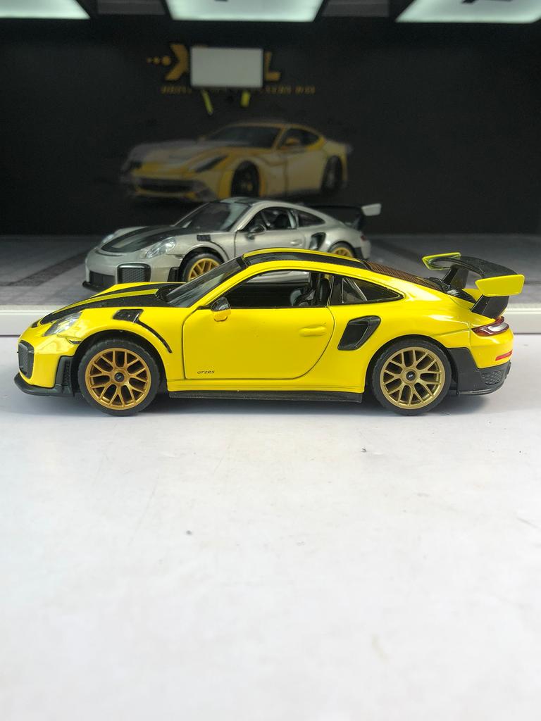 CCA 1:32 Porsche 911 GT2 RS Modellauto, Zinklegierung Metallornament, Sammlergeschenkauto