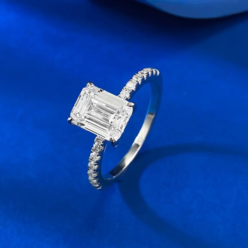 Rechteck Klein Zuckerwürfel 6 * 8 Ring Hochkohlenstoff-Diamantring Damen Schlicht