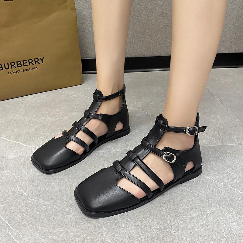 Women's Flat Shoes New Fashion Square Bun Hollowed Out Breathable Low Heel Back Zipper Roman Sandals