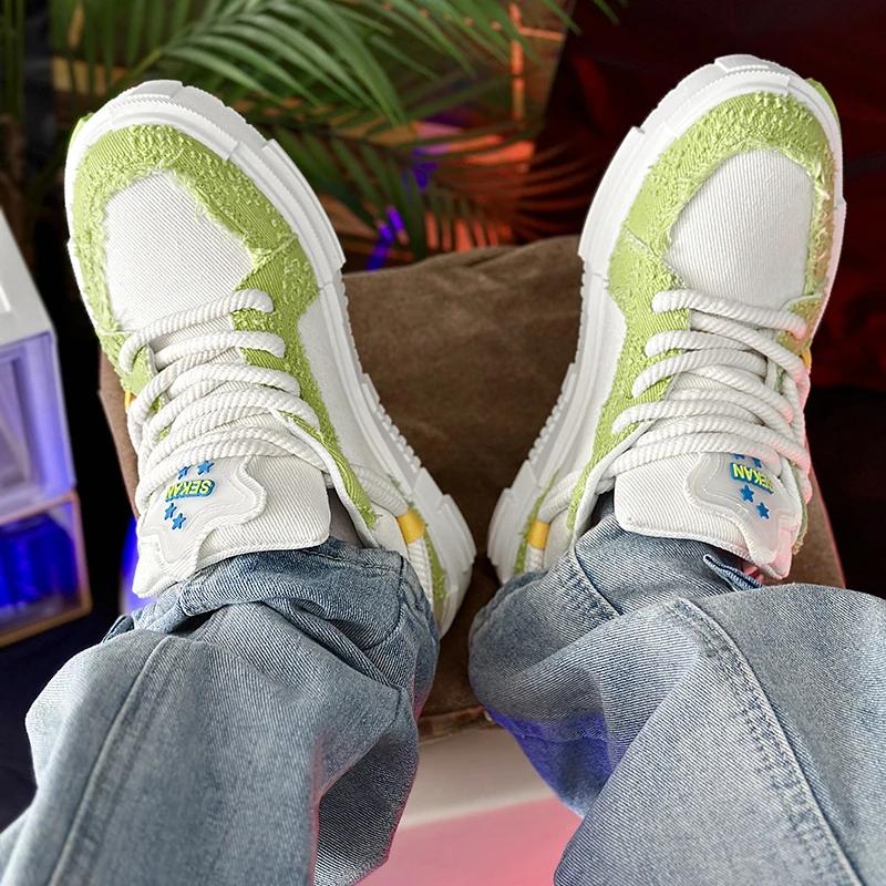 2024 Nowe męskie sznurowane buty do biegania z niskim stanem, oddychające i wygodne, uniwersalne, codzienne, płócienne, spersonalizowane buty sportowe