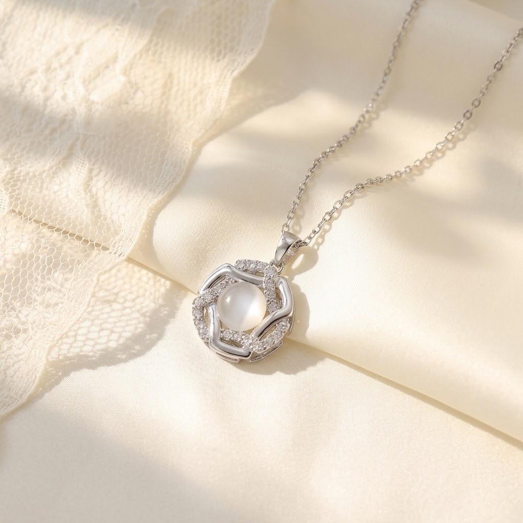 Korean Titanium Steel Necklace with Rotatable Windmill Pendant & Zirconia Pearl Clavicle Chain for Women