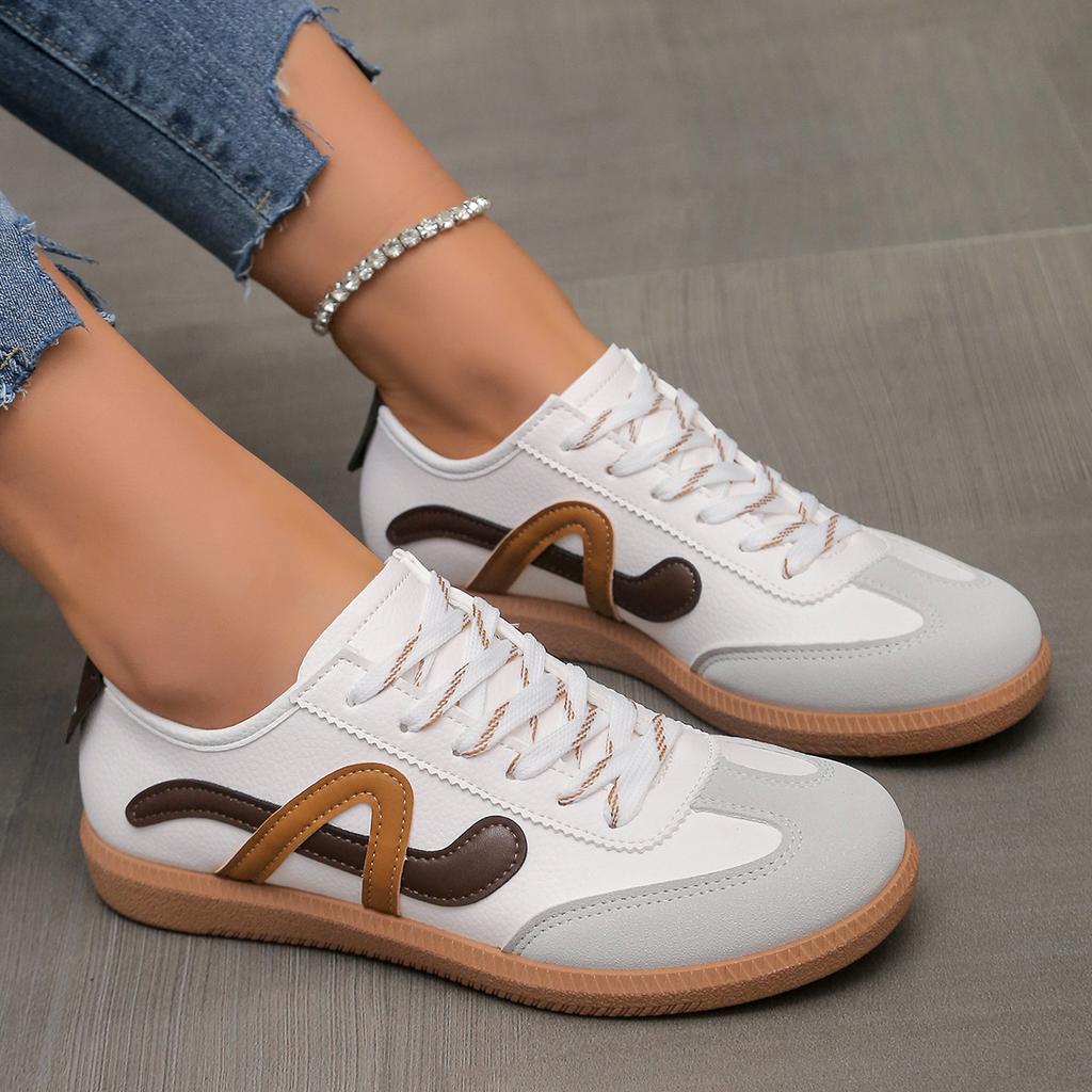 Women Sneakers Comfortable Slip on Soft Sneakers Female  Spring New Luxury Flat Loafers Lightweight Outdoor Shoes for Women