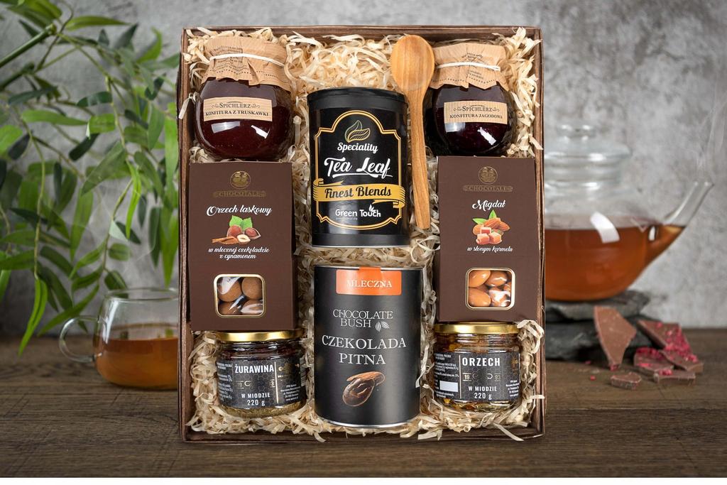Large Gift Basket With Tea Set Sweets Honey Chocolate Natural