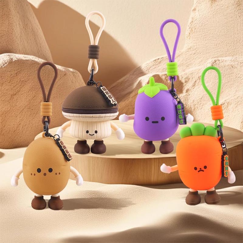 Vegetable Series Soft Silicone Cute Cartoon Mini Coin Purses with Eggplant and Carrot Designs