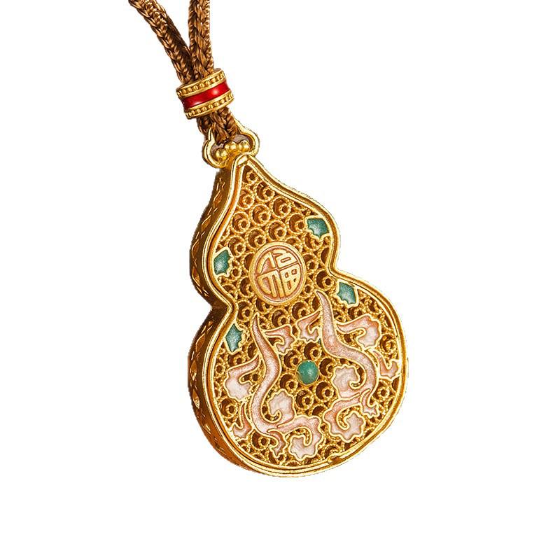 Elegant Gold Enamel Gourd Pendant Necklace - Retro Chinese Style