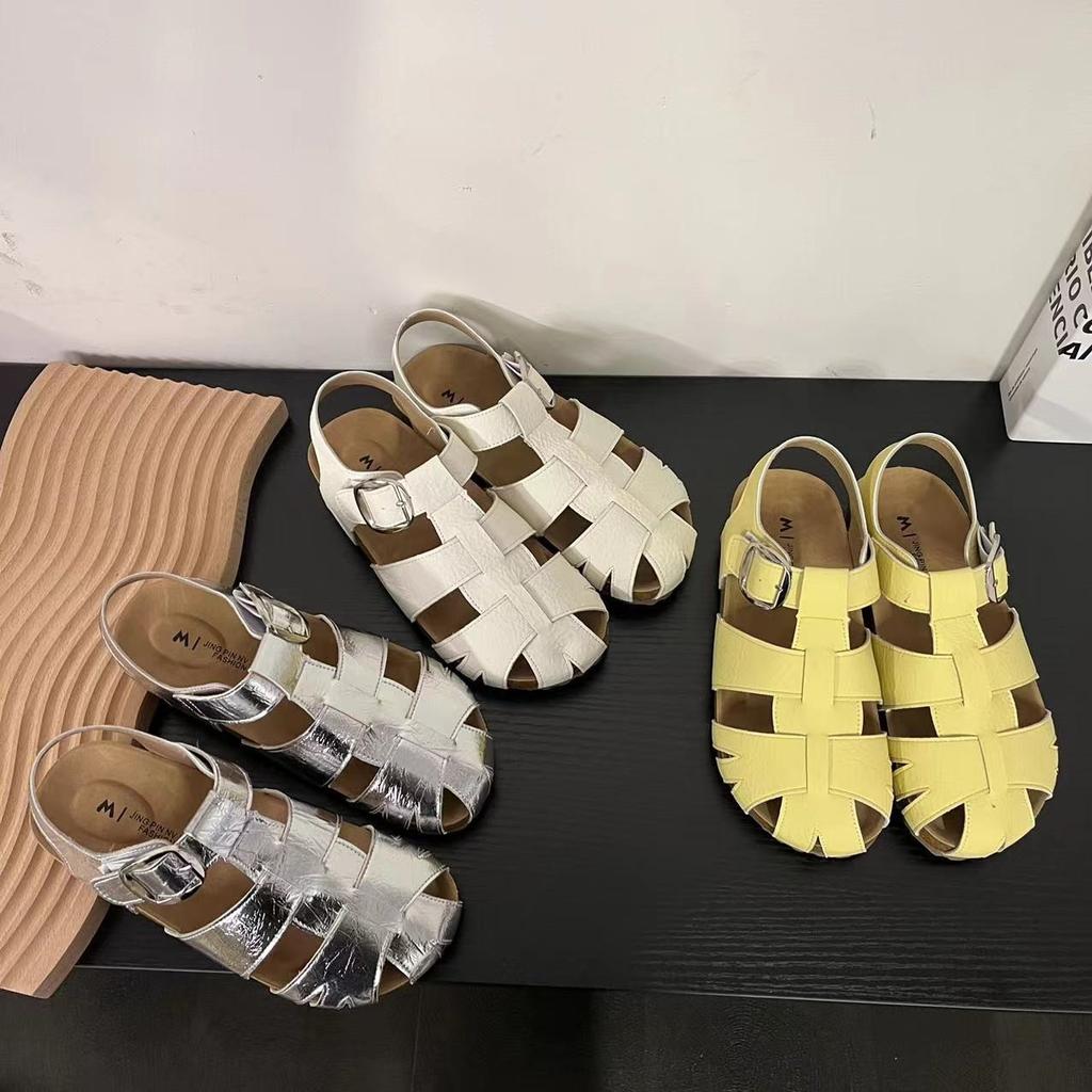 Fashion Women's Solid Color Retro Flat Sandals Summer Hollow Woven Baotou Roman Beach Shoes Versatile Soft Bottom Hole Shoes for Women