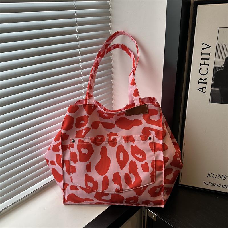 Niche Style Leopard Print Underarm Shoulder Bag Women's Bag New Large-capacity Lazy Wind Tote Bag