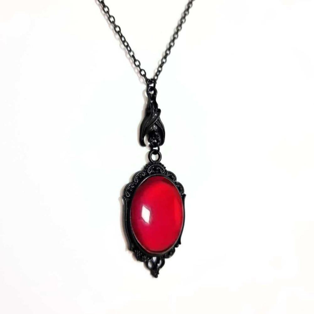 Gothic Vampire Bat Oval Red Gemstone Pendant Necklace for Women Men Halloween Party Witch Collar Chain Jewelry Accessories Gifts