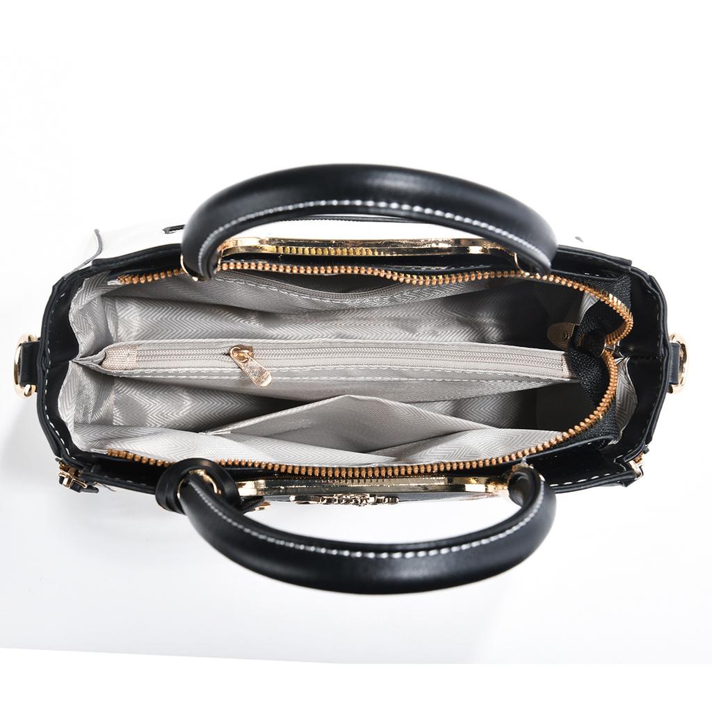 Luxury Chic Chinese Embroidery Small Handbag For Mom, Stylish Versatile Shoulder Crossbody Bag Suitable For Middle Aged Ladies Daily Outing Wedding