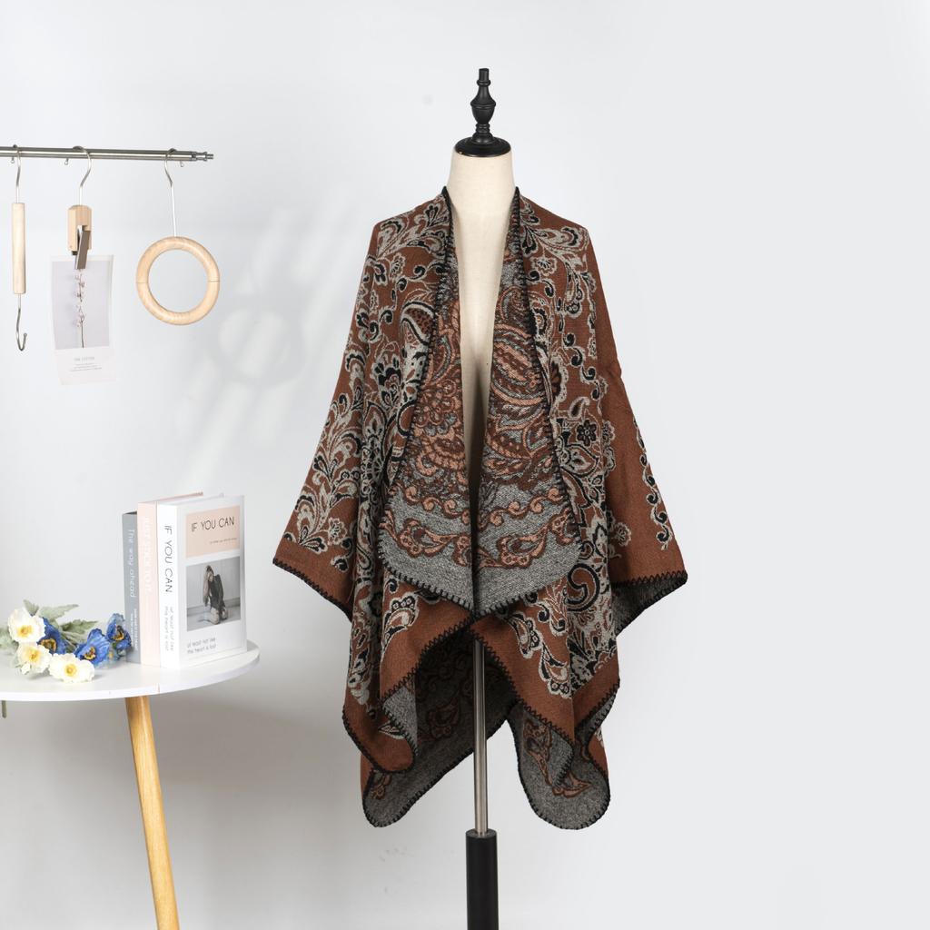 Bohemian Thickened Tourist Shawl Women'S Tourist Photos Outside With Personalized Versatile Cloak