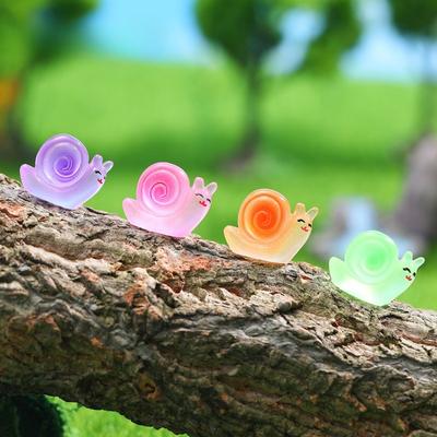 Świecące w ciemności małe ślimaki, miniaturowe figurki ślimaków, akcesoria do ozdób DIY na dom, mikrokrajobraz wróżek