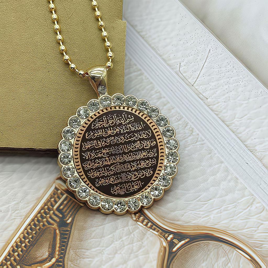 European and American New Black and Gold Calligraphy Pattern Necklace Fashionable and Versatile Accessories