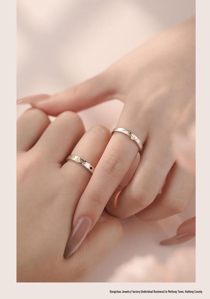 Sterling Silver S999 Sweet Meow Cat Series Couple Rings - Fresh, Playful Cartoon Gift for Girlfriend.