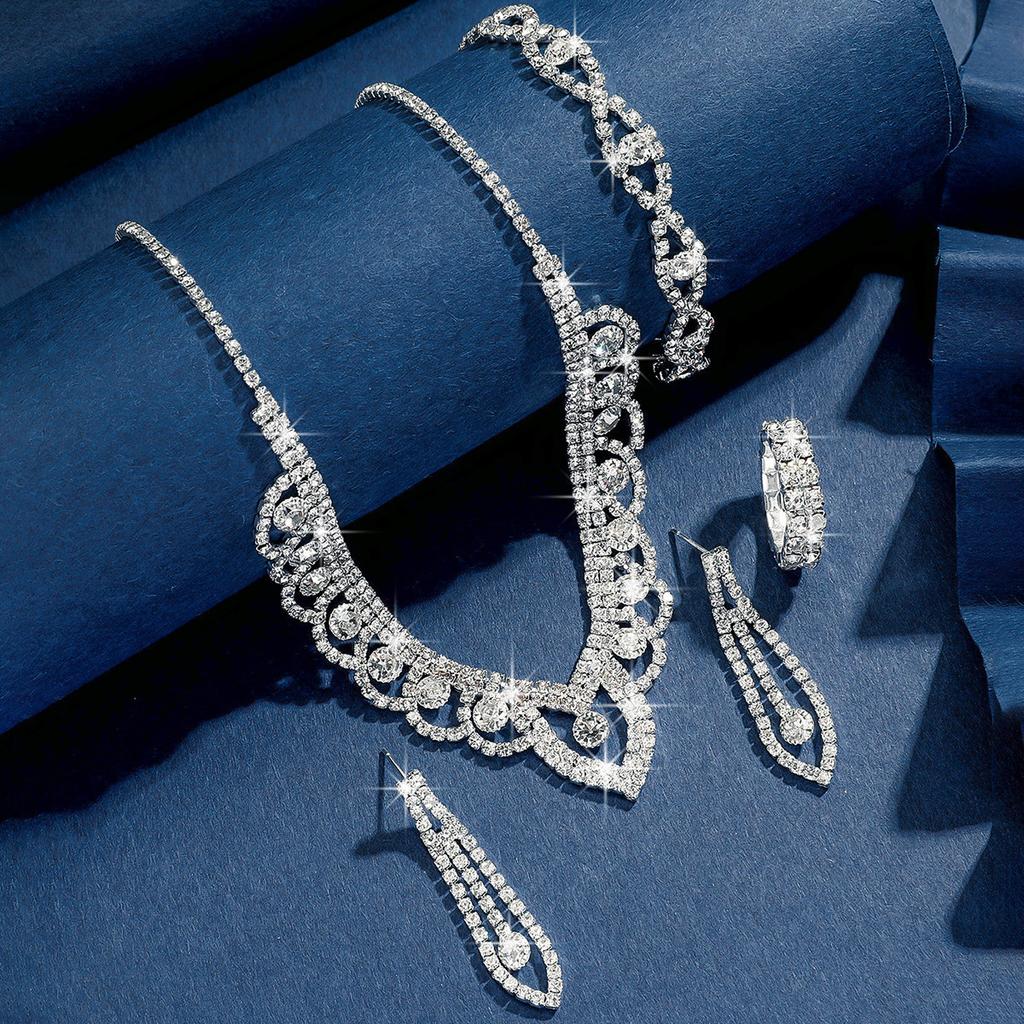 Creative Accessories Bridal Jewelry Set High-End Crystal Diamond Necklace Earrings Three-Piece Set