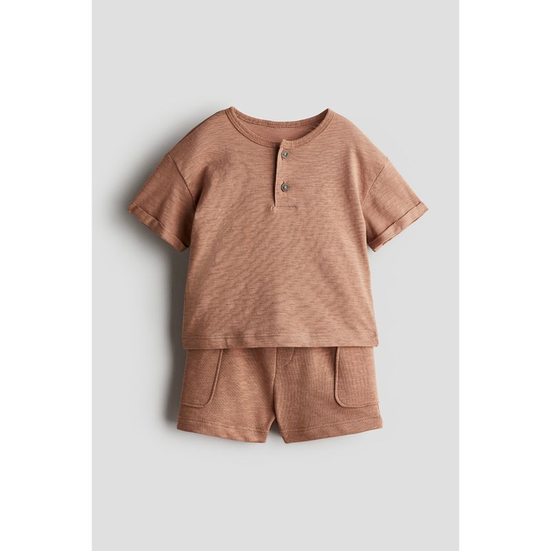 

HM Children s Clothing Baby Boys Suit 2-Piece Autumn Cotton Jersey Henley Shirt Shorts 1237419