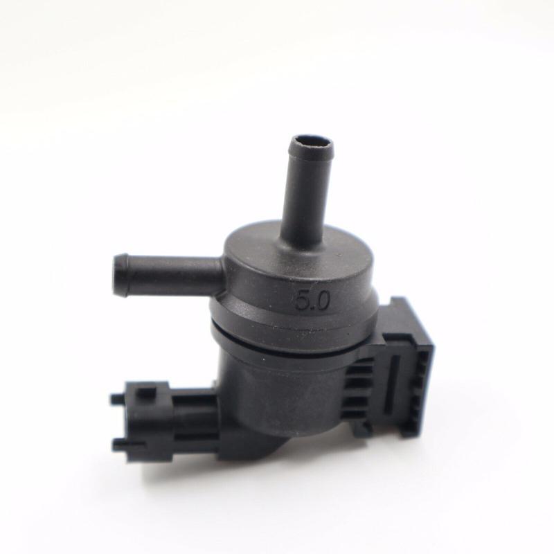 28910-200 Magnetventil für die Aktivkohlebehälter-Entlüftungssteuerung für Hyundai i40 Kia Veloster Santa Fe Optima