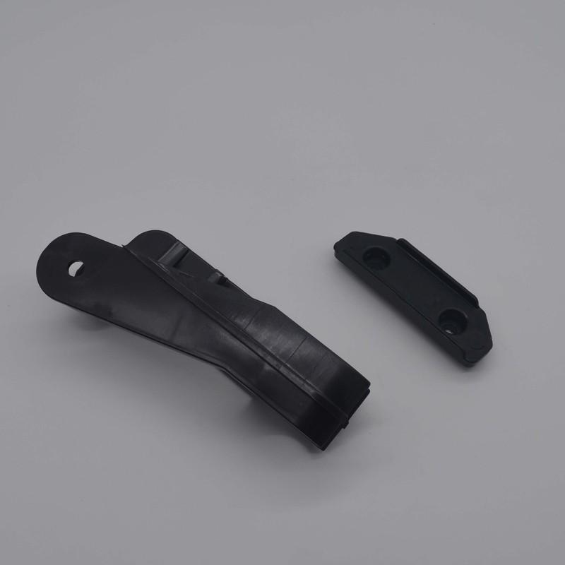 500cc Motorcycle Chain Slider Guide Rubber for Benelli TRK502 TRK502X / TRK 502 502X 502C BJ500-6A