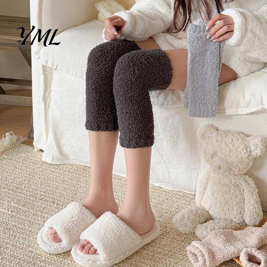 Thermal Cold Protection Socks Thickened Knee Sleeve for Women, Winter Warm Coral Fleece Leg Warmers, Breathable Autumn Home Essentials Pads