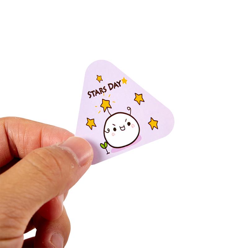 

100Pcs Triangle Rice Ball Packing Bag Sticker Gift Bag Sealing Sticker Christmas Cookie Bag Kraft Paper Sticker