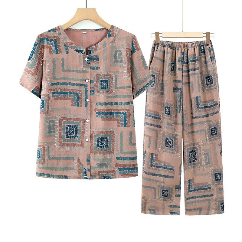 

Summer 2026 Stylish Set for Middle-aged & Elderly Women: Short-sleeved Fashion for Moms & Grandmas 5XL (145-160 lbs)