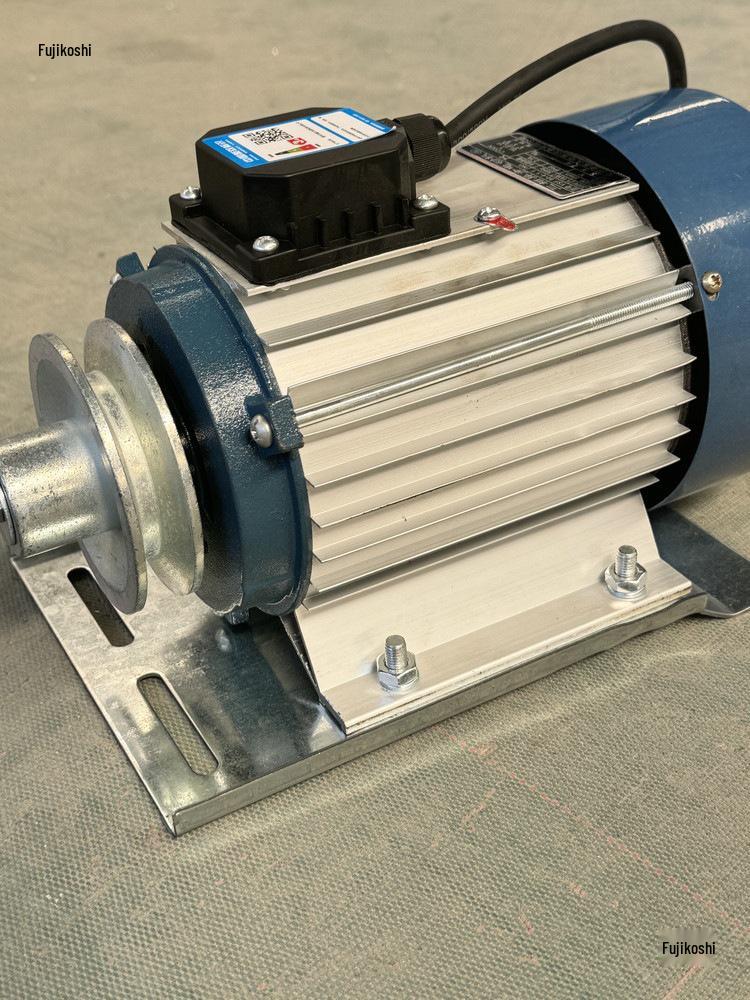 Třífázový motor 380 V pro podtlakový odsávací ventilátor pro větrání v zemědělských farmách