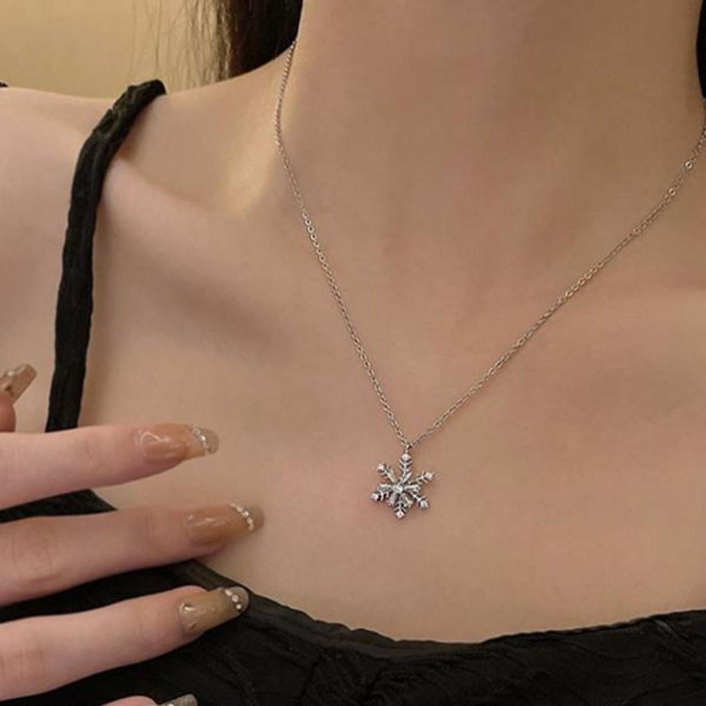 Women's Winter Ice Crystal Chain Necklace