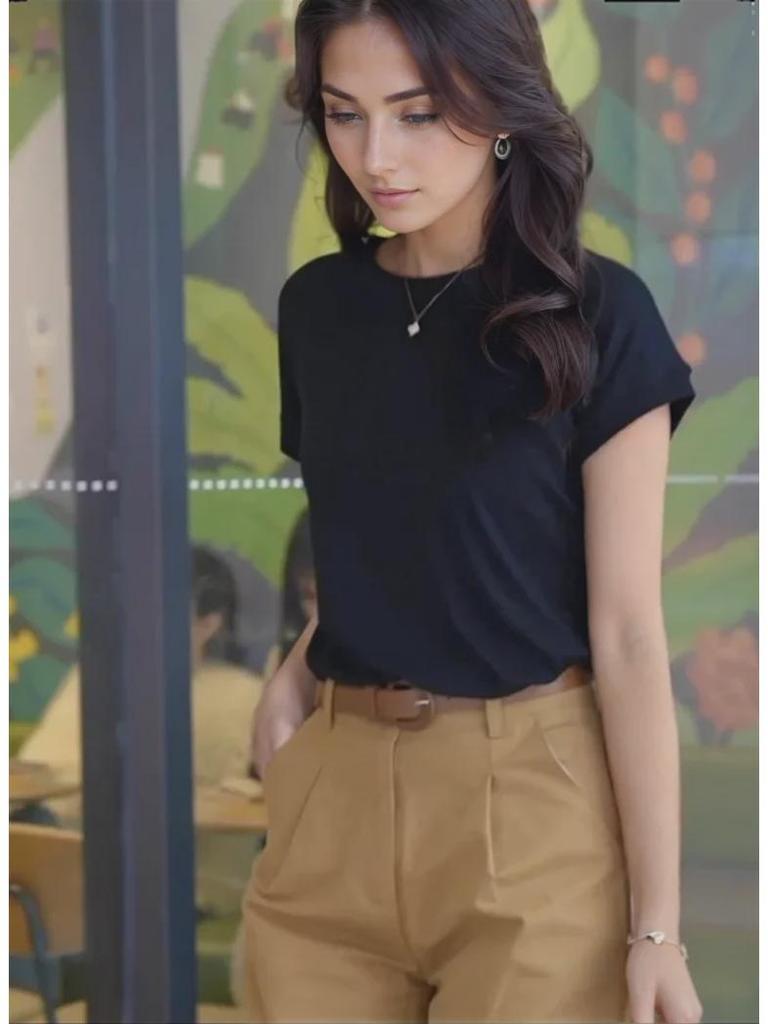 New Style Slim Round Neck Solid Color Niche Tops with Bat Sleeves