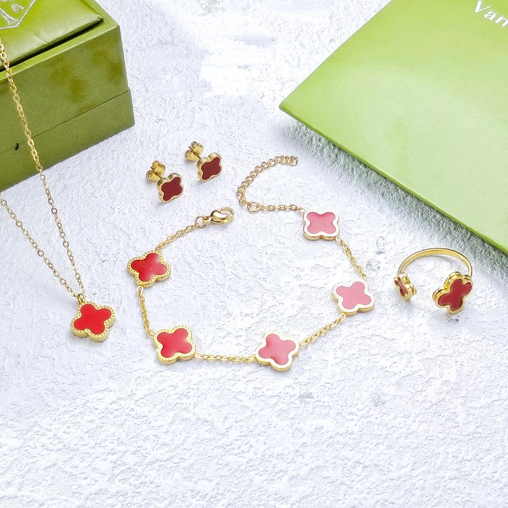 Titanium Steel Four-Leaf Petal Bracelet & Necklace Set - Trendy, Fresh, Fashionable 