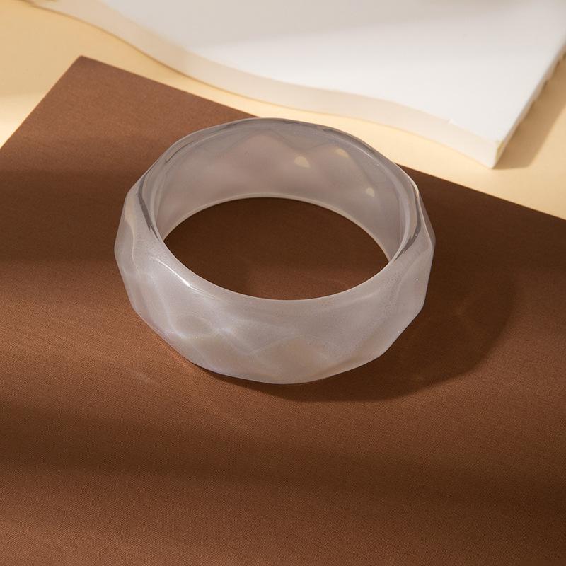 

Candy Color Cut Face Round Resin Bracelet Simple Glitter Sparkling Bracelet Personalized Niche Jewelry